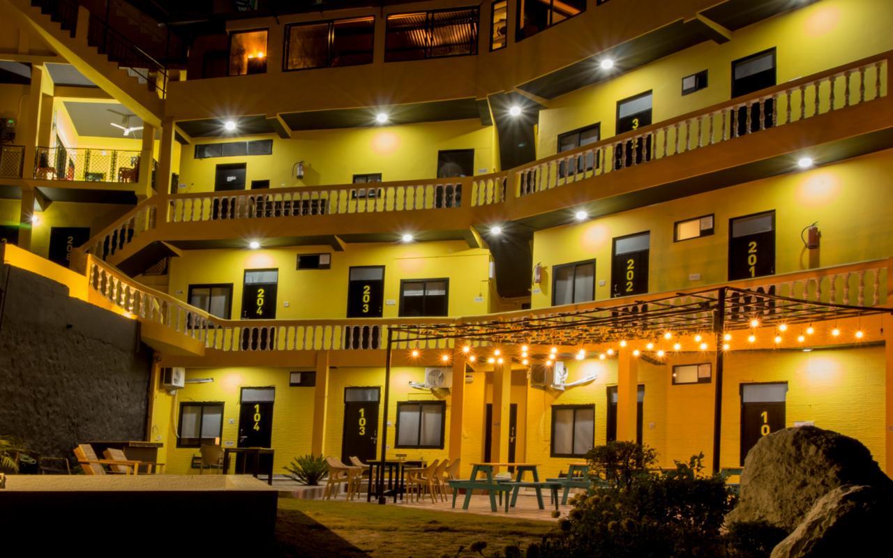 The Hosteller Rishikesh, Tapovan Eksteriør billede
